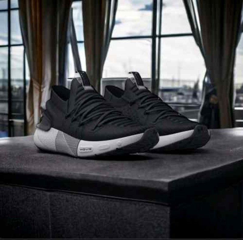 Underr Armour HOVER PHANTOM 3 BLACK WHITE