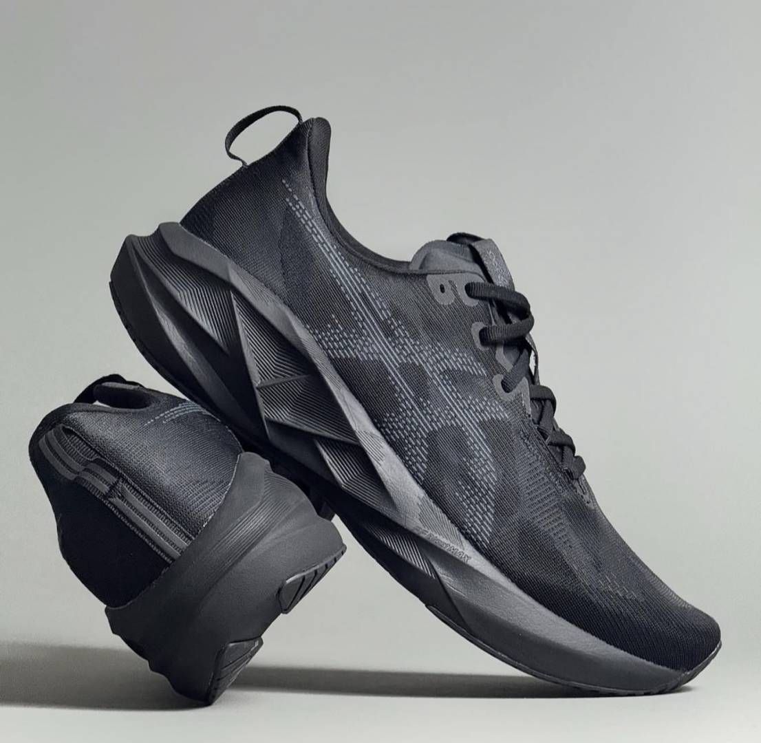 Asic  Novablast 5 Black