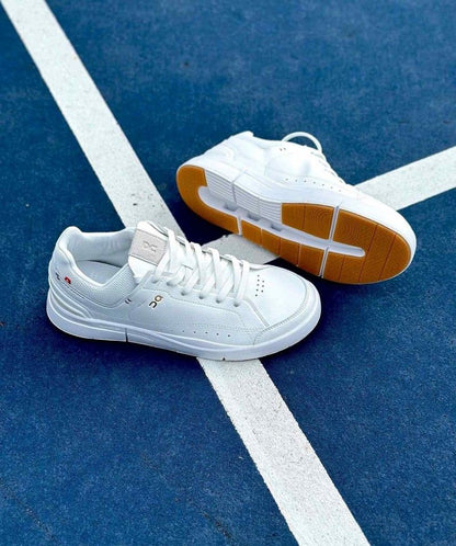 ON CLOUD RUNNING THE ROGER CENTRE COURT WHITE