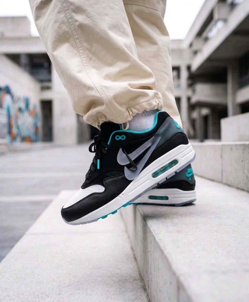 Nikke Air max Hybrid Cyanotype