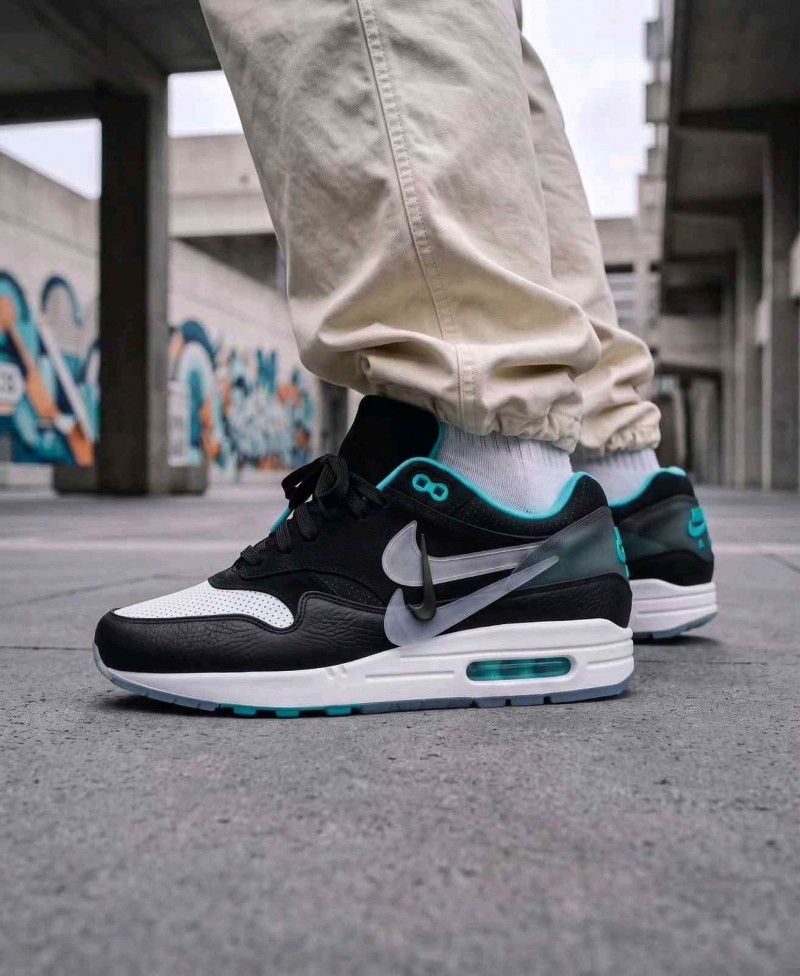 Nikke Air max Hybrid Cyanotype