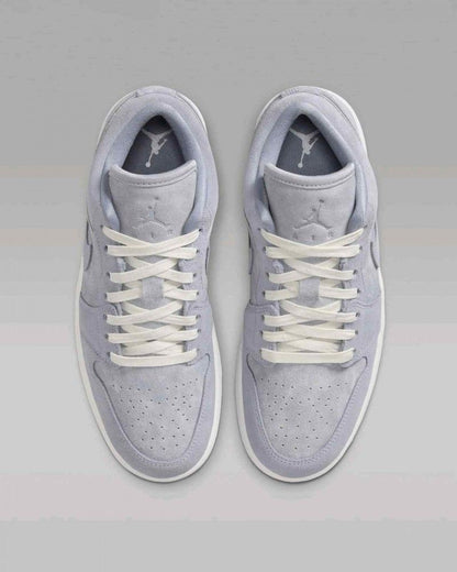 Nikke Air Jordan 1 Low Obsidian Mist