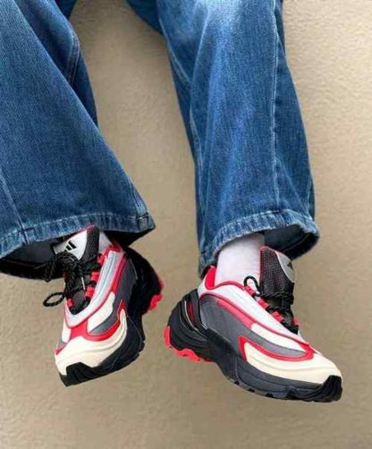 Adiddass Wonder Runner Turbo Red