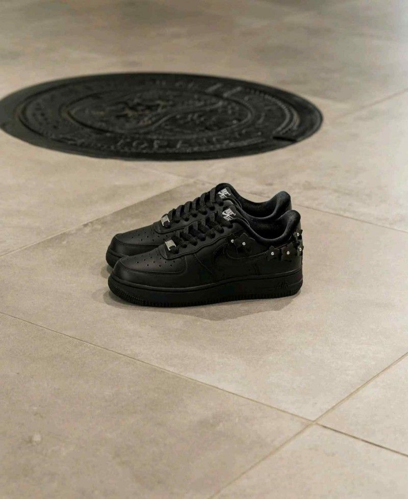 Nikkee Air Force 1  07 Florette Black Off-Noir