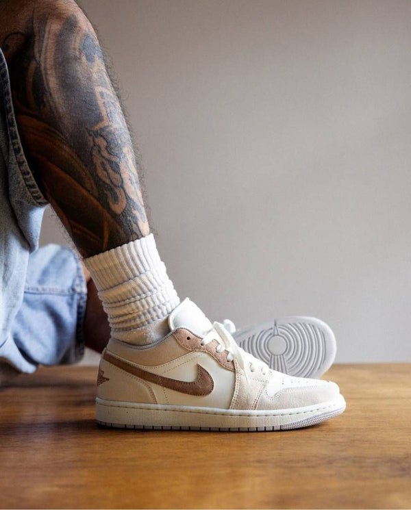 Jordan 1 Low Legand brown