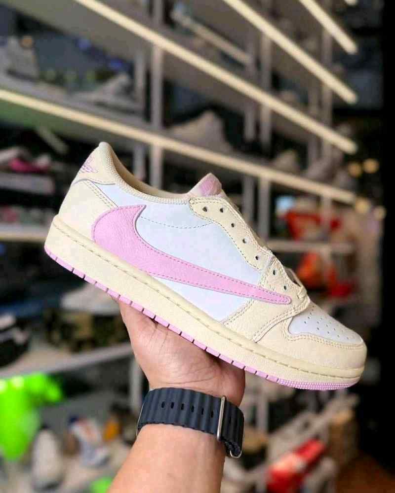 Nikke Travis Scott X Air Jordan 1 Low OG Shy Pink Semi Ua