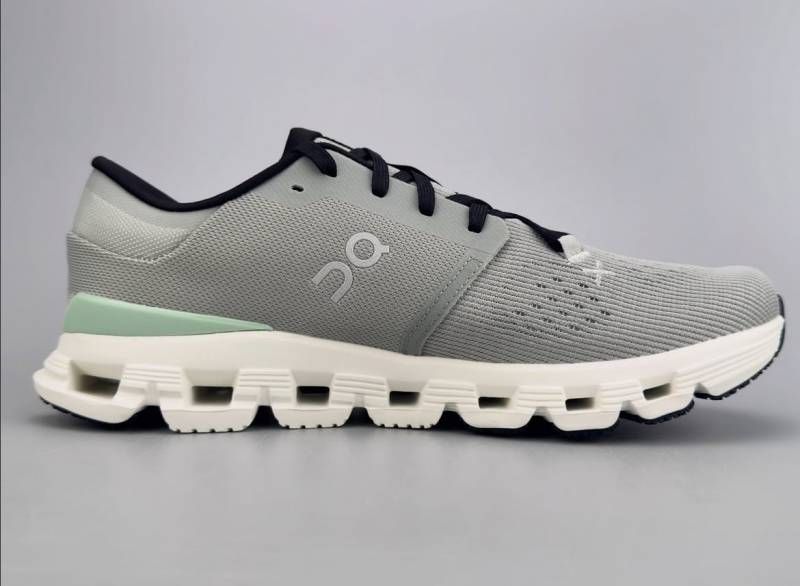 On Cloud X4 Green