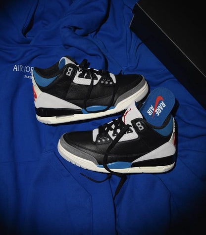 NIKK.E AIR JORDAN 3 RETRO RARE AIR