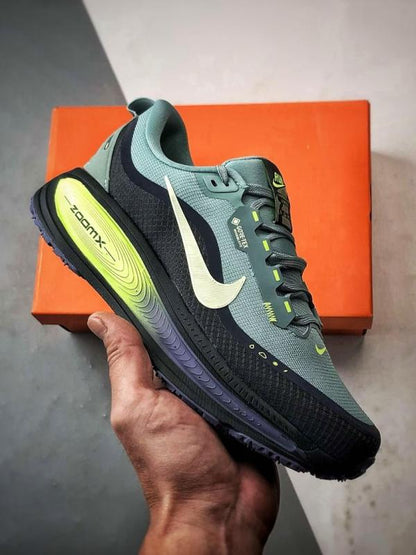 Nik.e Running Vomero 18 Gore-Tex Multi