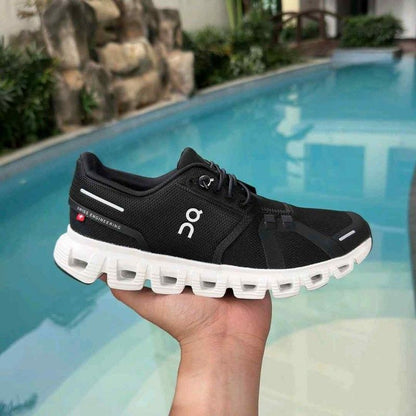 On Running Cloud 5 Black White