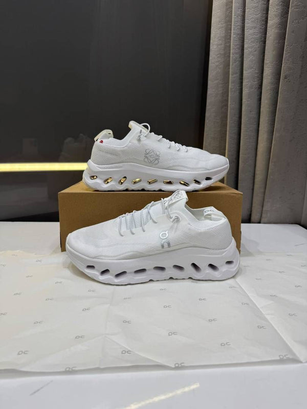 Loewe X On Cloud Tilt white Fix