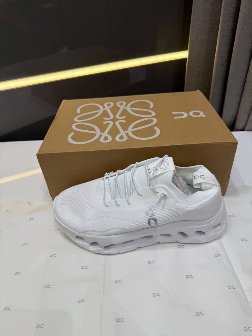 Loewe X On Cloud Tilt white Fix