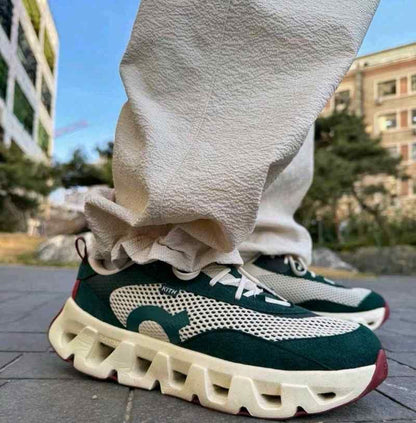 On Running cloud  K-Tech 2 Kith Spirulina Barley
