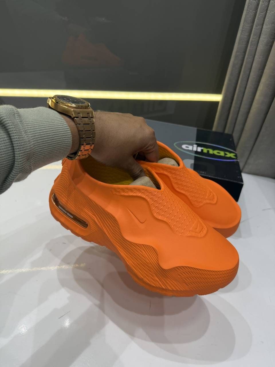 Nikke Air Max 1000 oatmeal Orange Fix