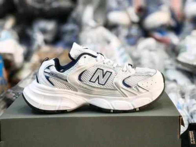 Neww Balance 530 White Navy