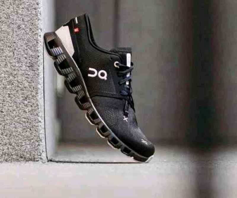 On Cloud Running X 3 Trainer All Black