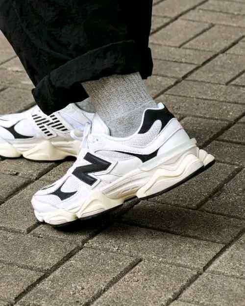 Neww Balancee 9060 White Black