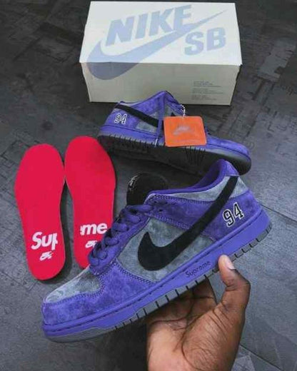 nikkee supreme 94 x sb dunk low ink iron grey