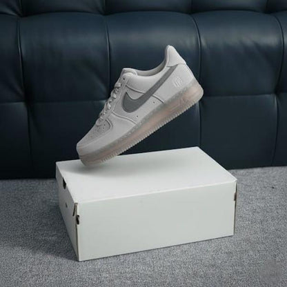 NIK.E AIRFORCE 1 X REIGNING CHAMP CLASSIC