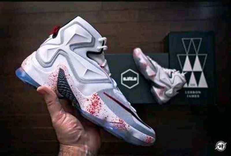 nikkee lebron 13 horror flick
