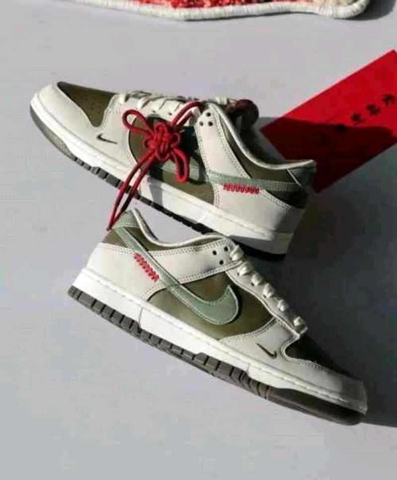 Nikkee SB Dunk Low Year Of Snake