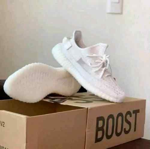Adidaass Yeezy 350 V2 white bone SEMI UA With OG ACCESSORIES