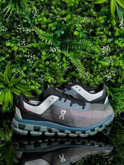 On Cloudflow 4 Pearl Black