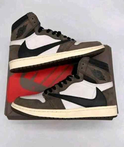 Nikkee Jordan Retro 1 High OG Travis Scott Mocha Semi UA
