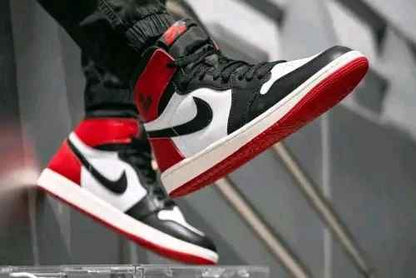 AIR JORDAN RETRO 1 OG BLACK TOE HIGH REIMAGINED