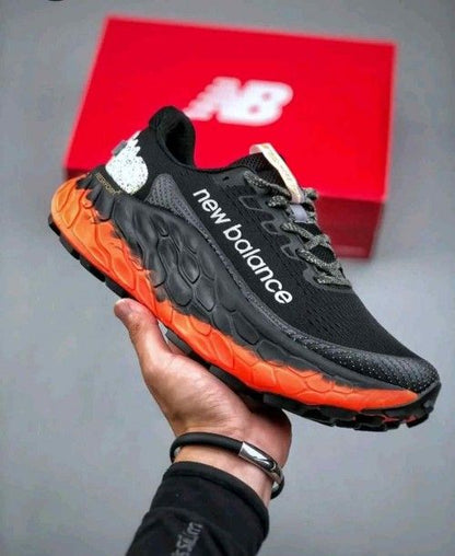 Neww Balance Fresh Foam x More Trail V3 BLACK ORANGE