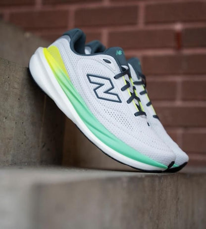 Neww balance 1080 v15 running shose