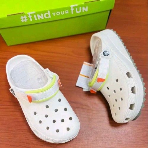 CROCSS HIKER CLASSIC CLOGS