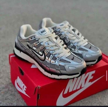 Nik P6000 metallic silver Sail