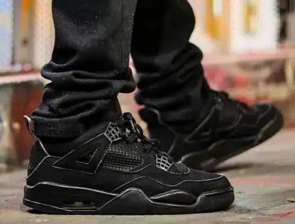 AIR JORDAN RETRO 4 BLACK CAT SEMI UA
