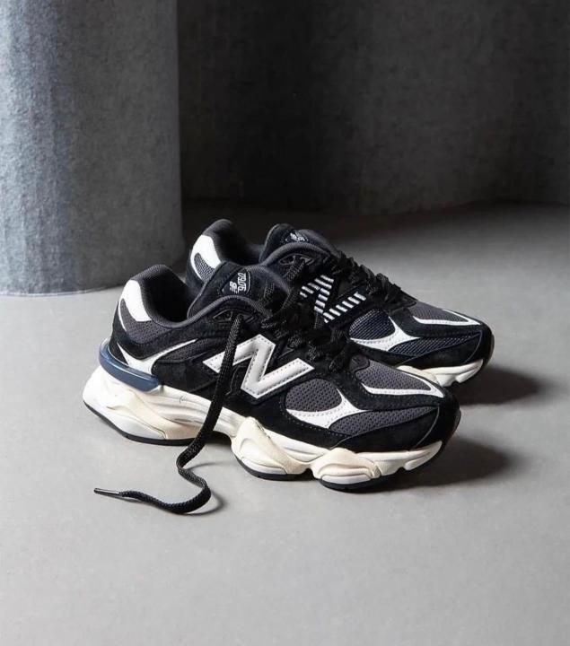 NEWW BALANCE 9060 BLACK WHITE