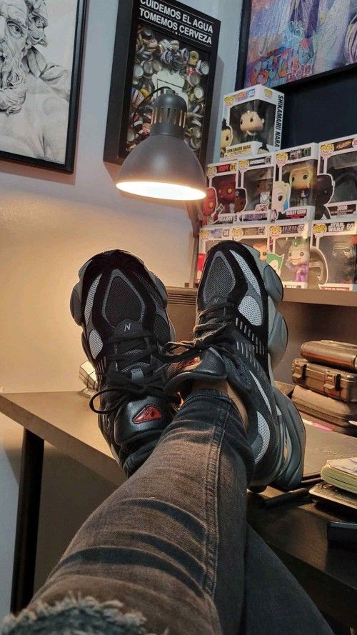 NEWW BALANCE 9060 BLACK CASTLEROCK