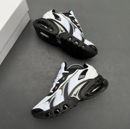 Nik.e Air Max DN 3