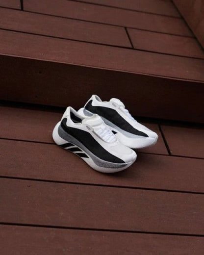 Adida s Hyperboost Edge White Solar grey