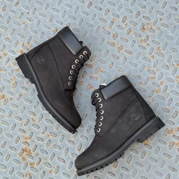 Timberland Suede Boots Black