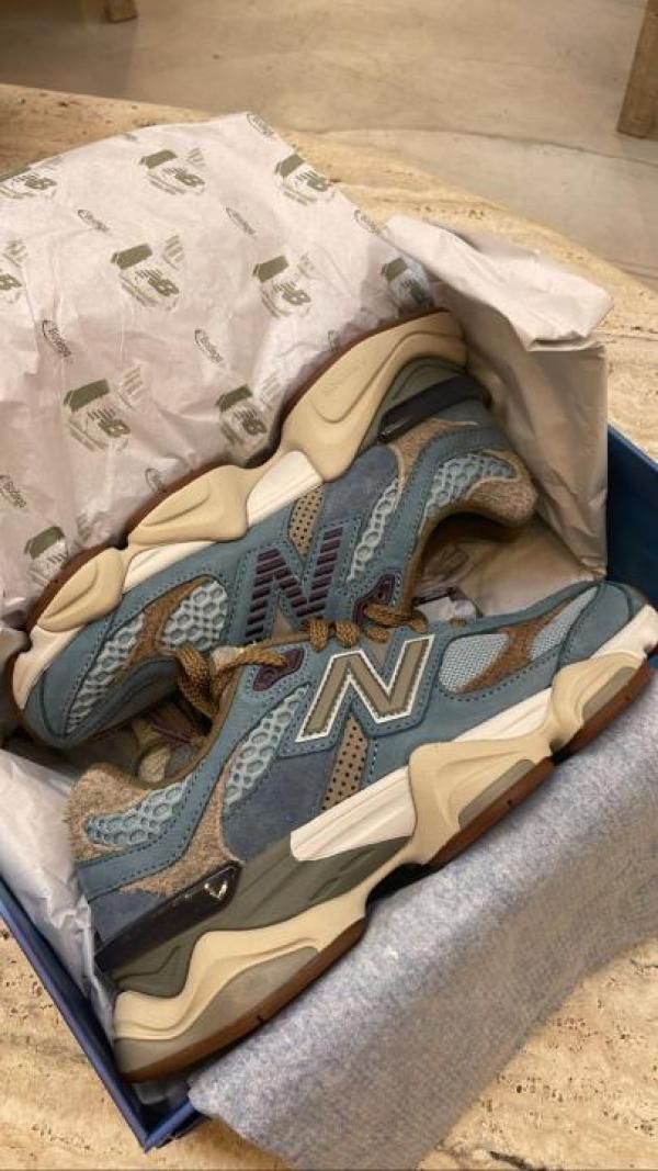 Neww balance 9060 x bodega age of discovery with grey box