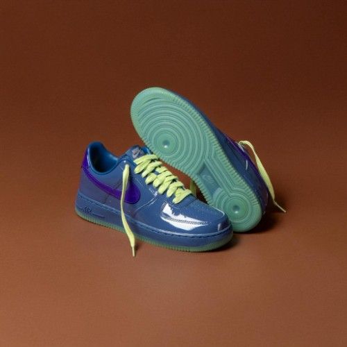 NIK AIRFORCE 1 LOW PATENT MYSTIC NAVY AND GRAPE ICE