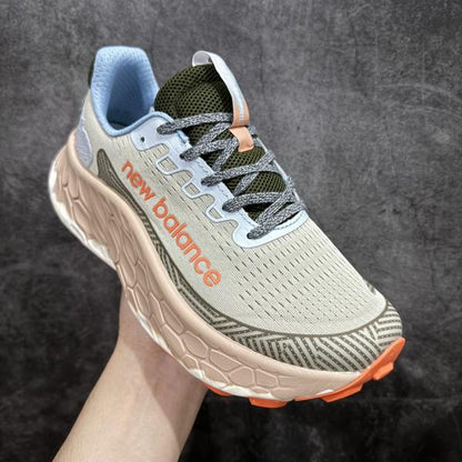 New Balanc.e Fresh Foam X More Trail v3 Cream Green Beige