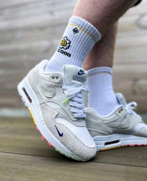 Air max 1 pom pom polka dot
