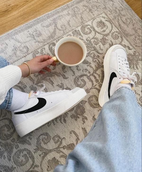 NIK MID Blazer 77 Low Vintage White fix