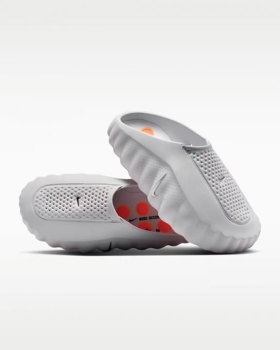 MIND 001 SLIDE LIGHT SMOKE GREY
