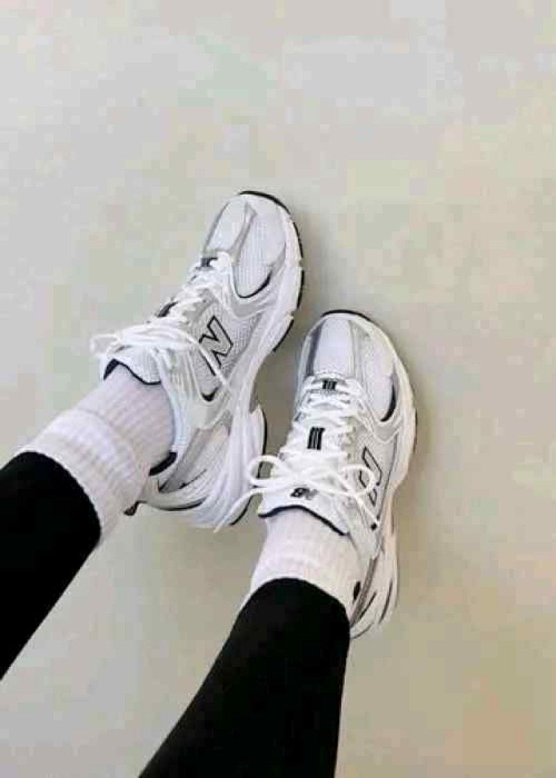 Neww Balance 530 WHITE NAVY for her