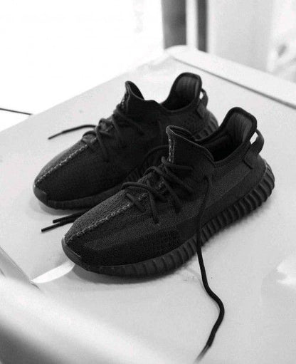 ADIDAAS YEEZY 350 ONYX BLACK SEMI UA