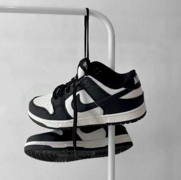 SB DUNK LOW PANDA LEATHER FIX