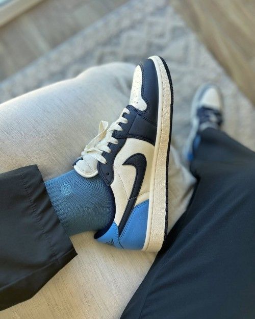 nik air jordan 1 low og obsidian blue