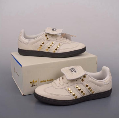 ADIDAAS SAMBA X WALES BONER STUDDED PACK